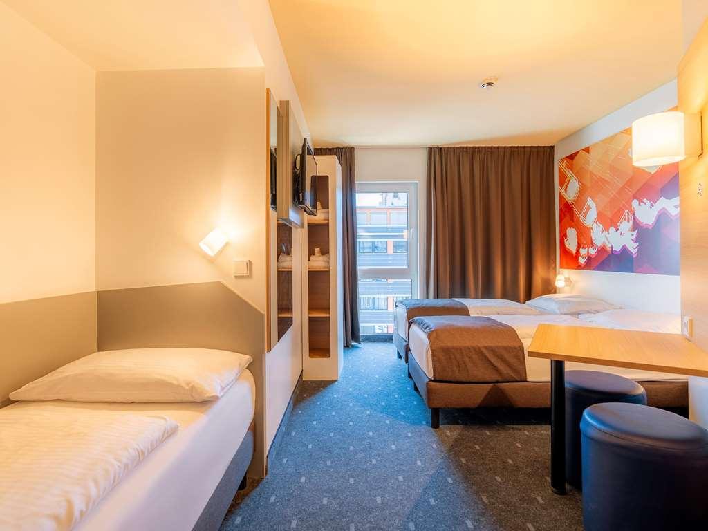 B&B Hotel Stuttgart-Bad Cannstatt Pokoj fotografie