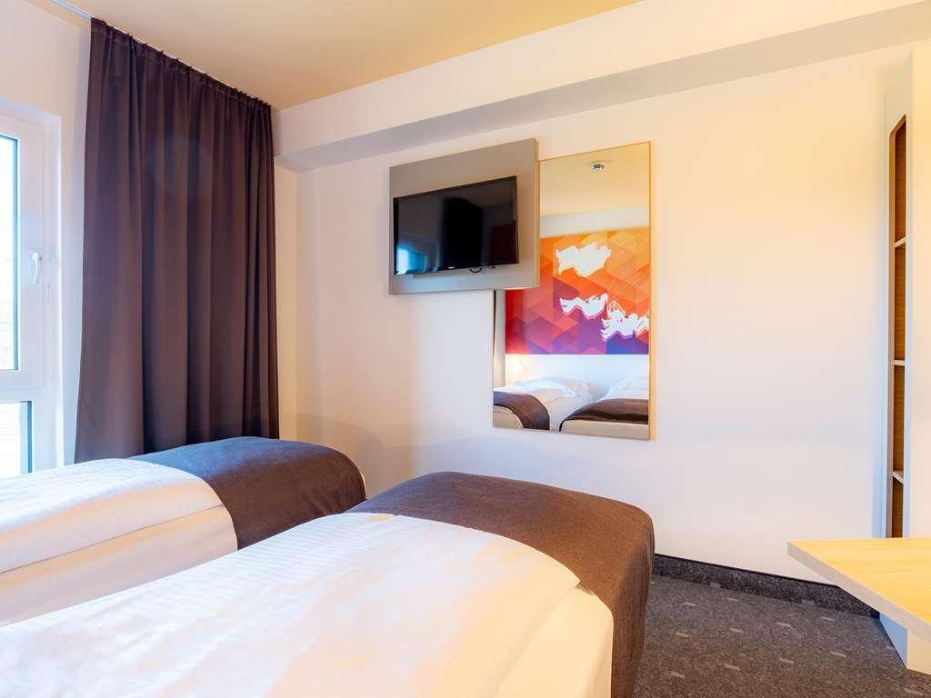B&B Hotel Stuttgart-Bad Cannstatt Pokoj fotografie